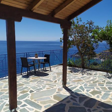Korasida Blue Coast Apartment Akhladherí Екстериор снимка