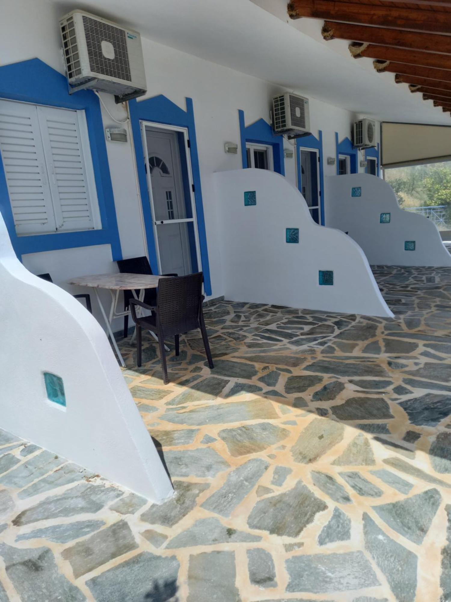 Korasida Blue Coast Apartment Akhladherí Екстериор снимка