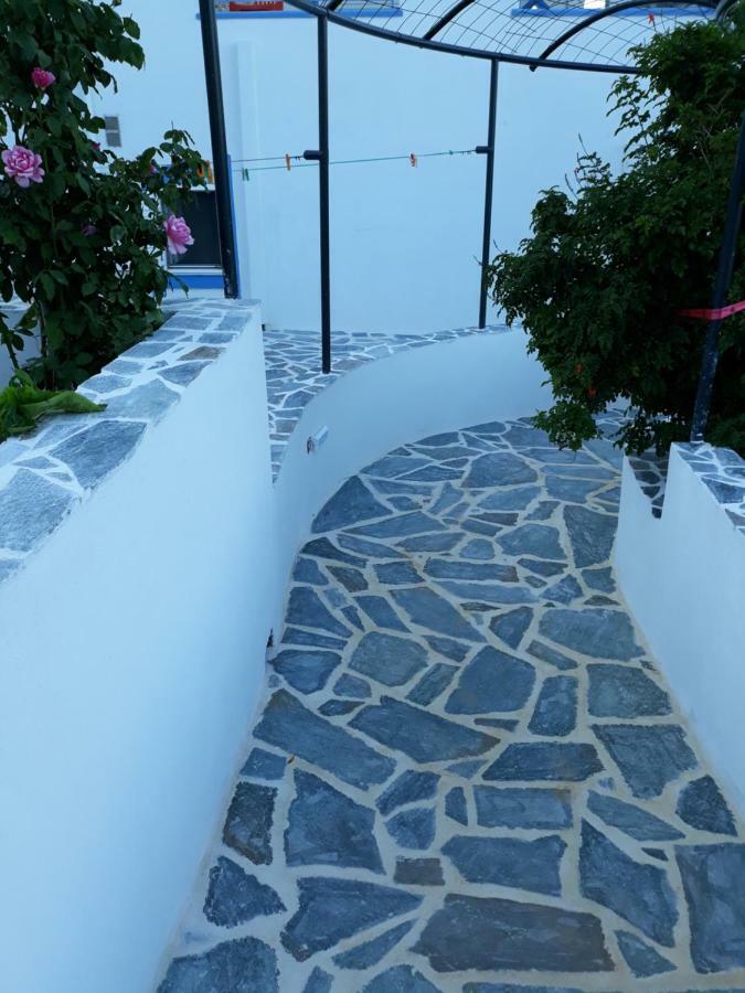 Korasida Blue Coast Apartment Akhladherí Екстериор снимка